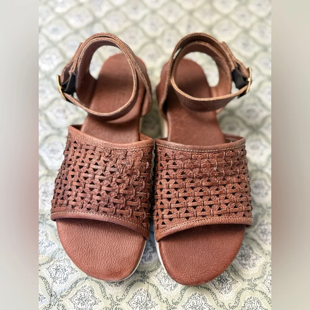 Bed Stu Brisa Brown Leather Woven Platform Sandals Women’s Size 9.5‎ Ankle Strap